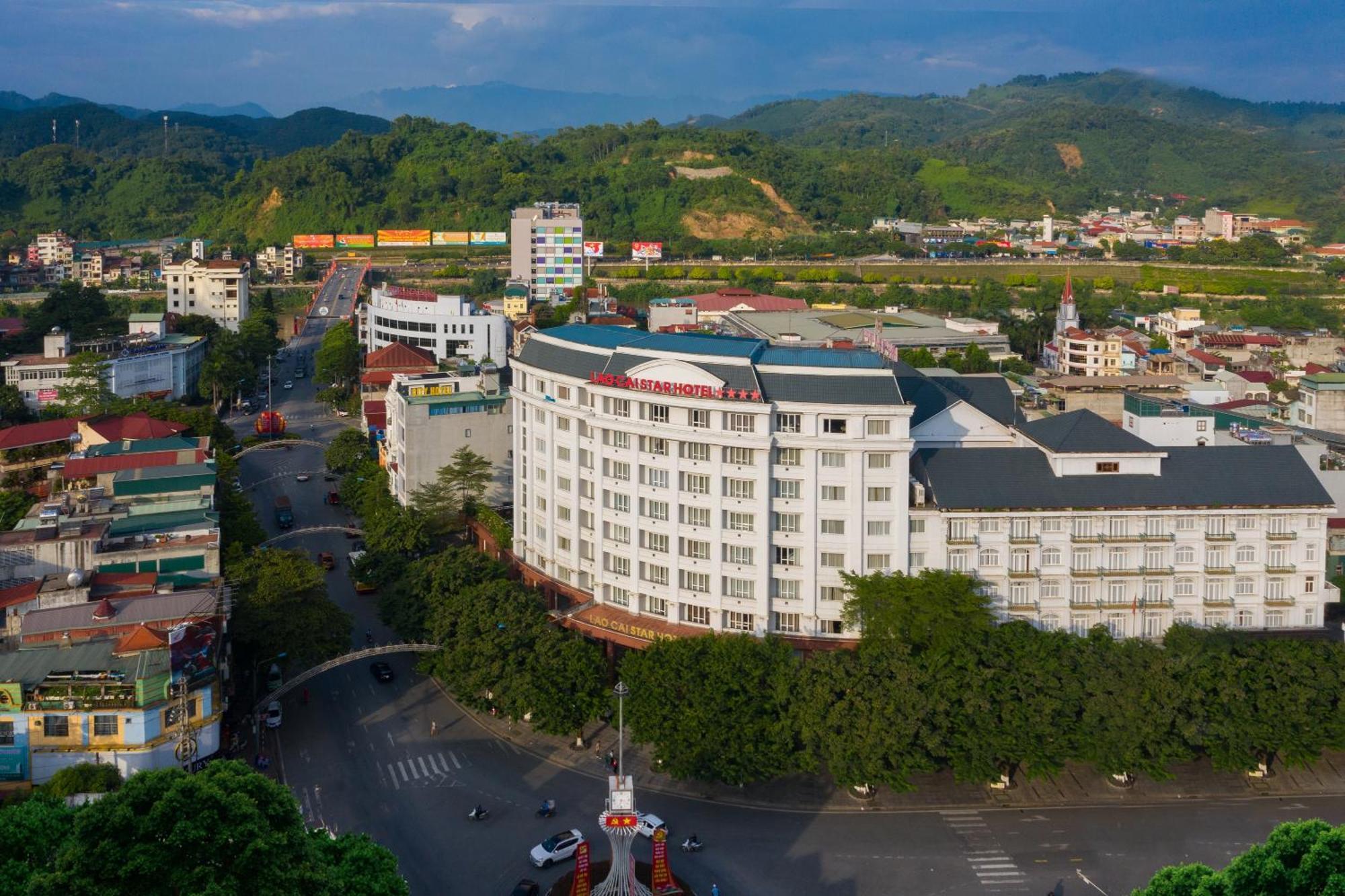 Lao Cai Star Hotel מראה חיצוני תמונה